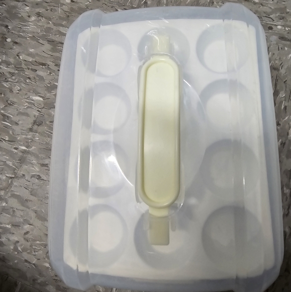 Cupcake Carrier Set - Picture 4 of 6